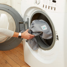 Load image into Gallery viewer, OmniBoost Travel Booster Seat